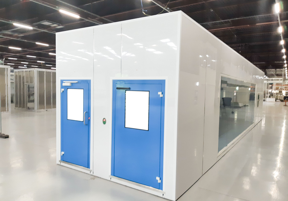 https://www.gconbio.com/wp-content/uploads/2024/02/cleanroom-for-semiconductor.jpg